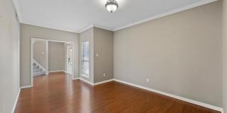 8617 Jonquil Gallery 5