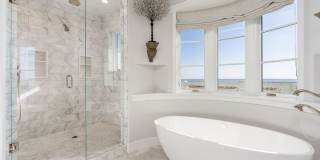 Exquisite Beachfront Luxury on Balboa Peninsula Double Lot Gallery 17