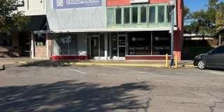 417 N Main Street Gallery 1