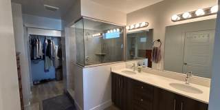 Charming 4 Bd, 2.5 bath in spacious home! Gallery 16