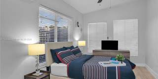 515 Southwest 12th Street Gallery 22