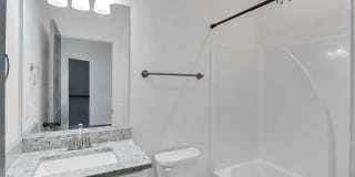 Modern Townhome in Rosewood – Walk to USC, Dining & More! Gallery 34