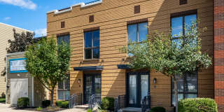 Seminary Square Lofts Gallery 24