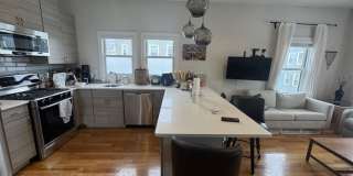 9  Harding St Gallery 5