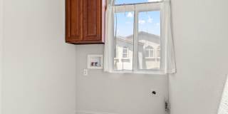 Grand 4-Bedroom San Leandro Home w/ Custom Upgrades Grand 4-Bedroom San Leandro Home w/ Custom Upgrades Gallery 44
