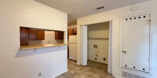 Viewable Now!  Small Dogs Accepted! Gallery 7