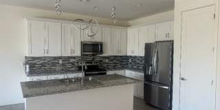 Beautiful modern contemporary home Gallery 6