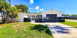 6135 Seabreeze Drive Gallery 1