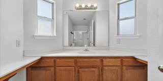 Nicely Remodeled North Fresno 3/2 Gallery 22