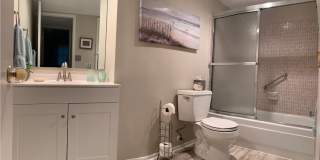 7400 COLLEGE Parkway Gallery 13