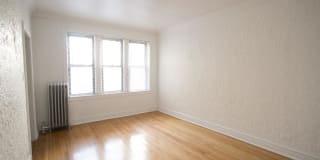 5415 S. Woodlawn Avenue Gallery 25