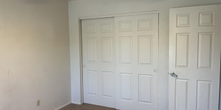 10624 W GRISWOLD Road Gallery 22
