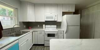 899 Tamarack Avenue Gallery 11