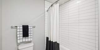 Remi Downtown Gallery 17