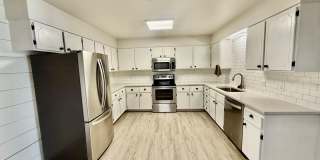 Pet-Friendly 4-BR Home in Santa Clara with RV Parking Gallery 8