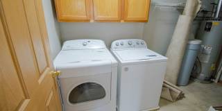 Rare 3 bedroom end unit Boulder Ridge townhome! Gallery 19
