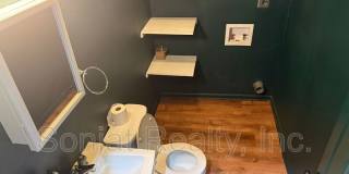 1461 N Robertson St. Gallery 9