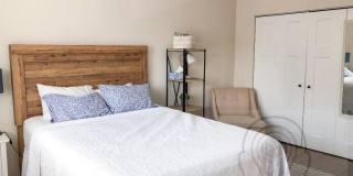 7117 West 93rd Street Gallery 4