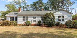 1004 N Poplar Street Gallery 1