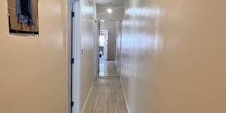 586 EAST 54 STREET Gallery 7