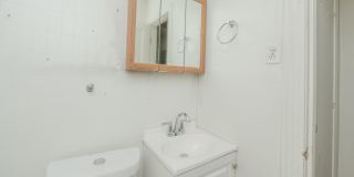 3202 GRANT STREET Gallery 17