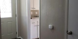 Beautiful Three Bedroom, One and a Half Bath Gallery 7