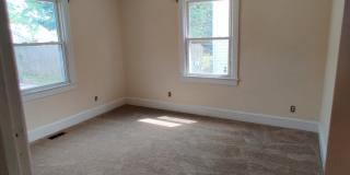 2 bedroom home with a garage Gallery 12