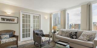 111 East Chestnut St. Gallery 6