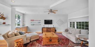 160 Portland Road Gallery 24