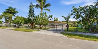 14310 SW 271st Ter Gallery 3