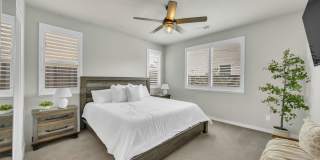 Newer Home on Large Corner Lot with Lots of Natural Light! Gallery 22