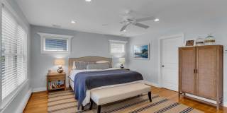 105 Beacon Boulevard Gallery 14