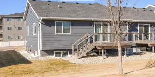 East Sioux Falls 4-Bedroom Townhome – Style, Space & Convenience! Gallery 36