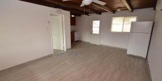 2611 E Fort Lowell Road Gallery 3