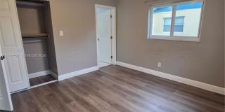 2350 NW 12th Ct Gallery 11