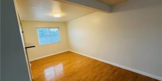 5250 La Madera Avenue Gallery 5