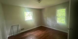 926 Westside Blvd 3bed/1bath $1295 Gallery 5