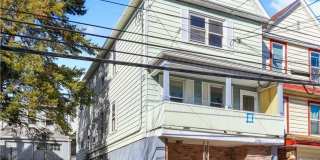 746 N Washington Street Gallery 1