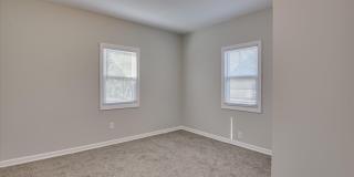 2 Bed/1 Bath just minutes from Augusta University and Surrey Center, featuring granite countertops, stainless steel appliances, and a private yard. Gallery 20