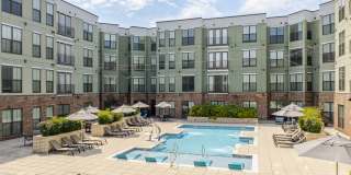 1400 Chestnut Apartments Gallery 36