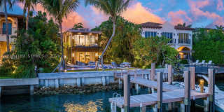 250 S Hibiscus Dr 250 S Hibiscus Dr Gallery 1