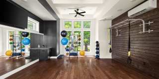 Bexley at Whitestone Gallery 15