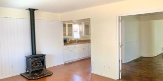 Lovely 3/2 Home with separate 1/1 studio space in Coronado Village Lovely 3/2 Home with separate 1/1 studio space in Coronado Village Gallery 10