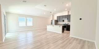 Beautiful 4BR Home with Open Floor Plan & Fully Fenced Backyard Gallery 12