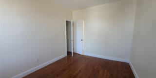215-13 Jamaica Avenue Gallery 12