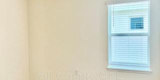 9330 Mclaren Alley Gallery 21