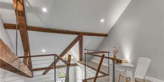 2130 W 42nd Street Gallery 22