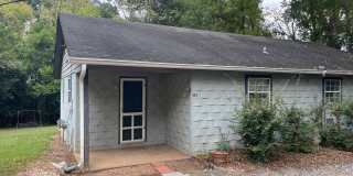 Duplex near Downtown!! 2BR 1 Bath in Normaltown! Gallery 1
