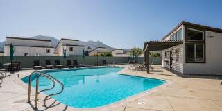 17083 Palisades Cir Gallery 29