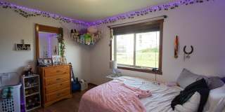 Spacious NW Home with Fenced Yard & Deck Gallery 8